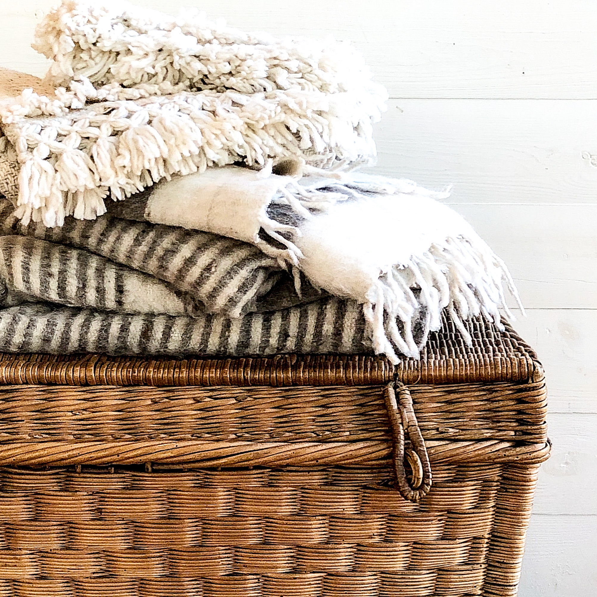 Tall wicker basket with handles - Large - French Mercantile